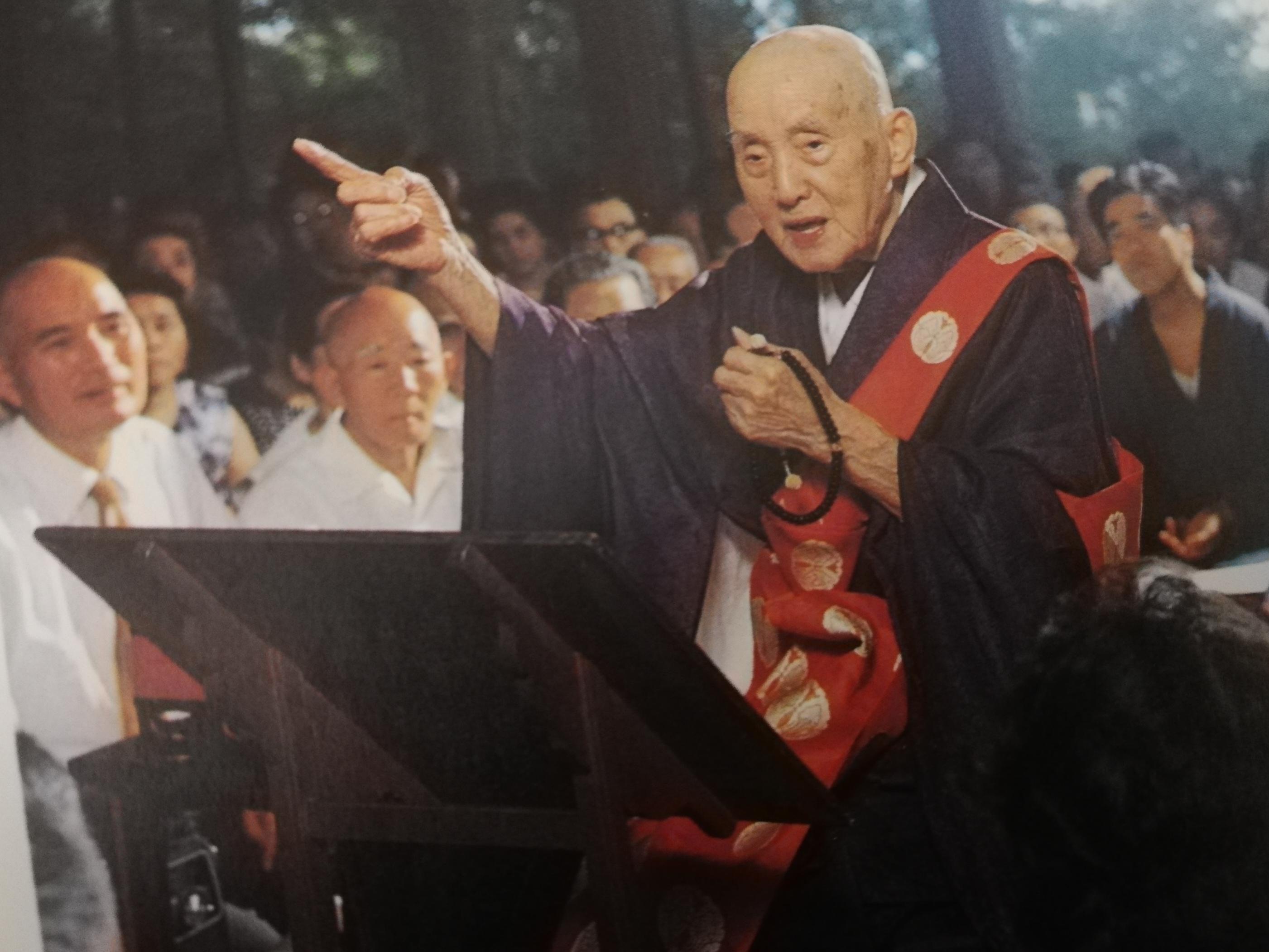 オンライン説法/清水寺貫主・大西良慶(107歳)の『生死一如』12訓★『 人生は諸行無常や。いつまでも若いと思うてると大まちがい。年寄りとは意見が合わんというてる間に、自分自身がその年寄りに オンライン説法/清水寺貫主・大西良慶(107歳)の『生死一如』12訓★『 人生は諸行無常や。いつまでも若いと思うてると大まちがい。年寄りとは意見が合わんというてる間に、自分自身がその年寄りに